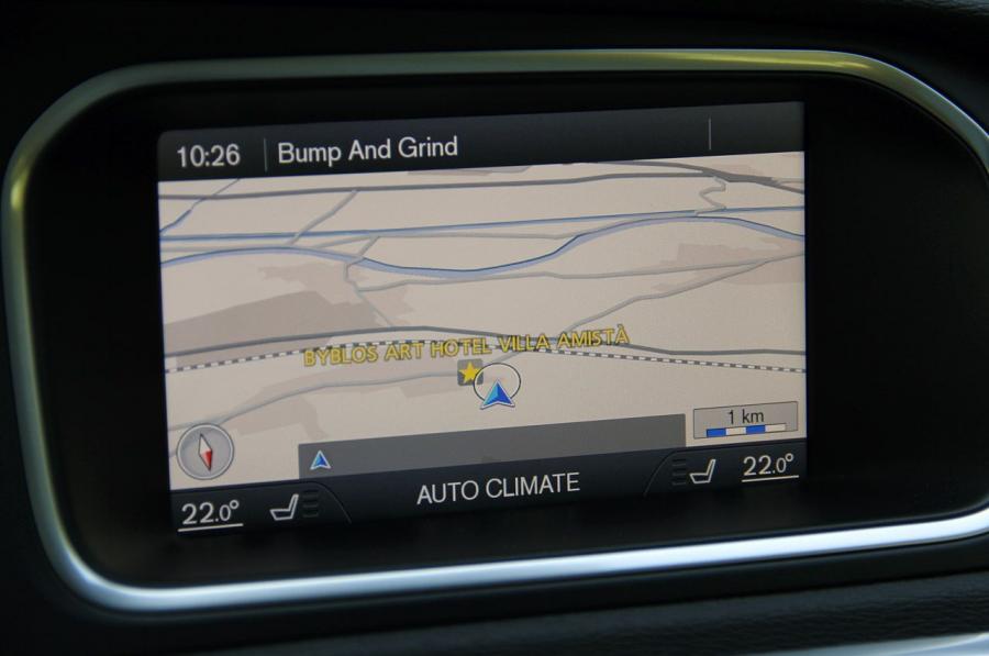  Volvo V40 2012 года  (фото 147 из 183)